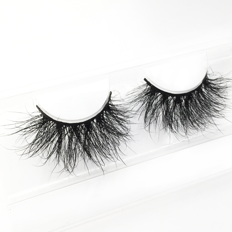 eyelashes-manufacturer.jpg
