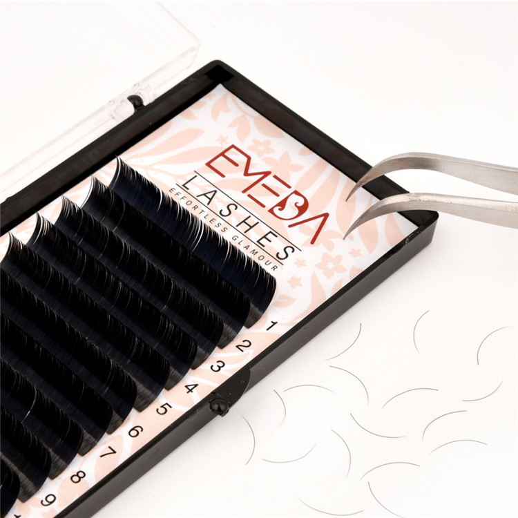 Natural Flat Eyelash Extensions Supplier High Quality Glossy wholesale eyelashes Li 18