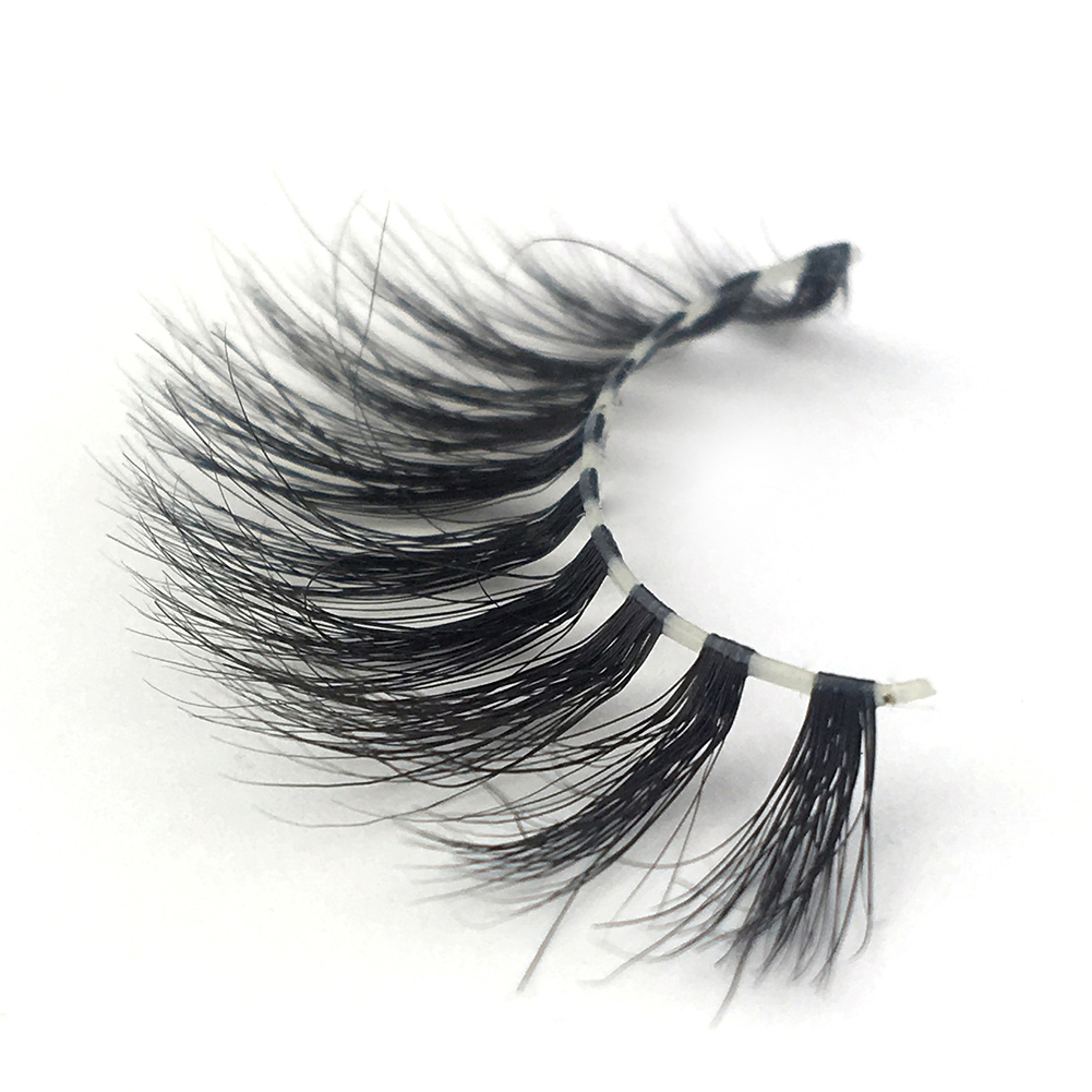 clear-band-mink-strip-lash.jpg