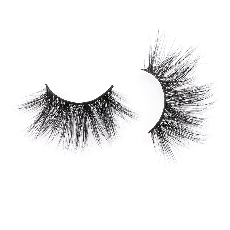 25mm-mink-lashes-vendor.JPG