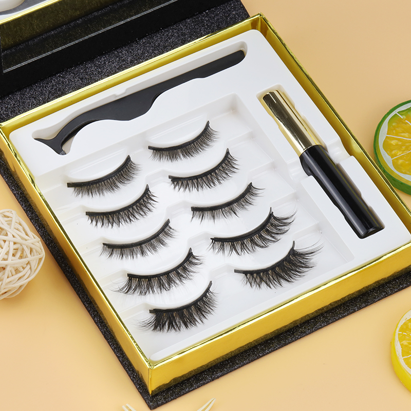 5-pairs-magnetic-eyelash.JPG