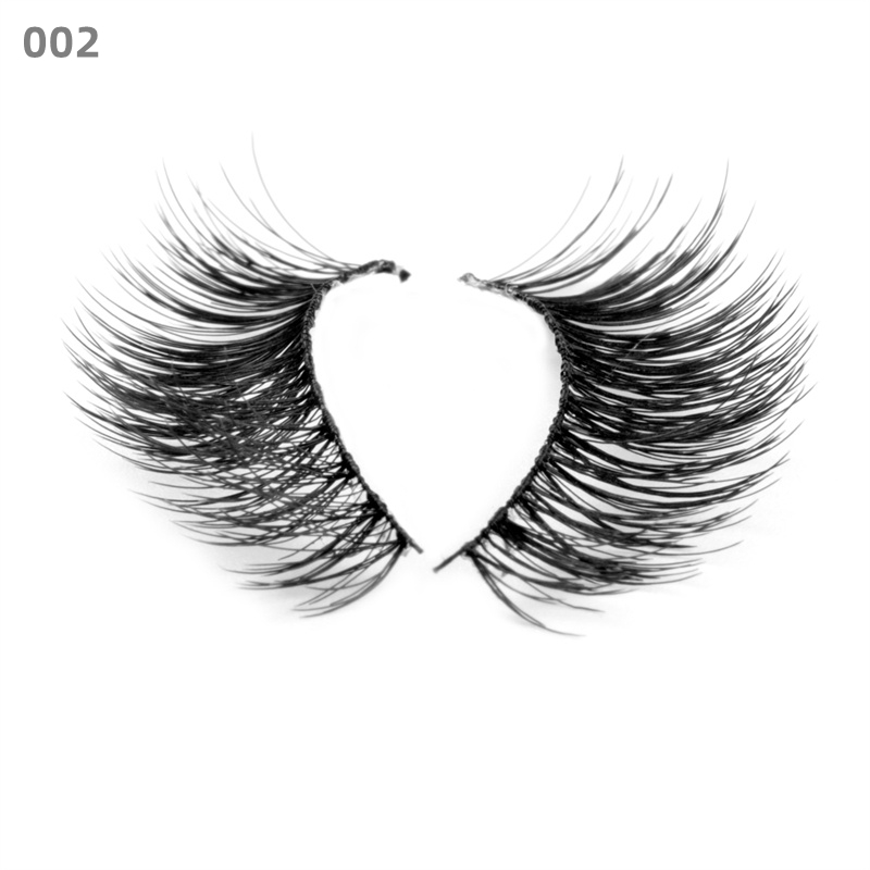 fake-lash-with-eyelash-glue-002-2.jpg