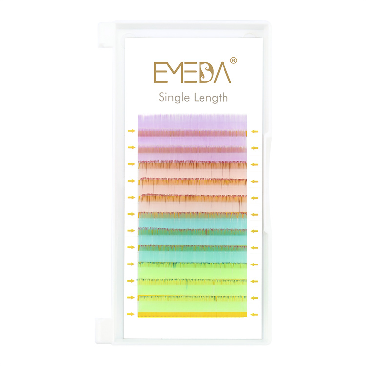 ombre-colored-lash-extension.jpg